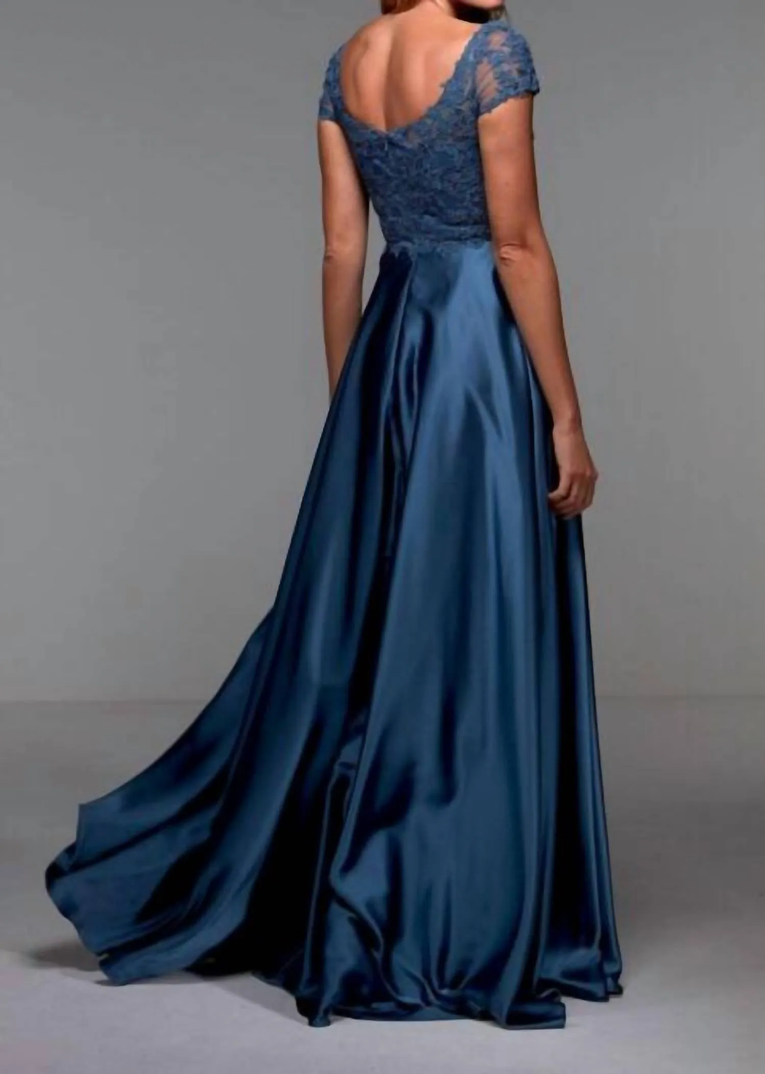 Alyce Paris - Lace Bodice Scoop Neck Prom Dress