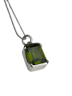 Bold Peridot Pendant