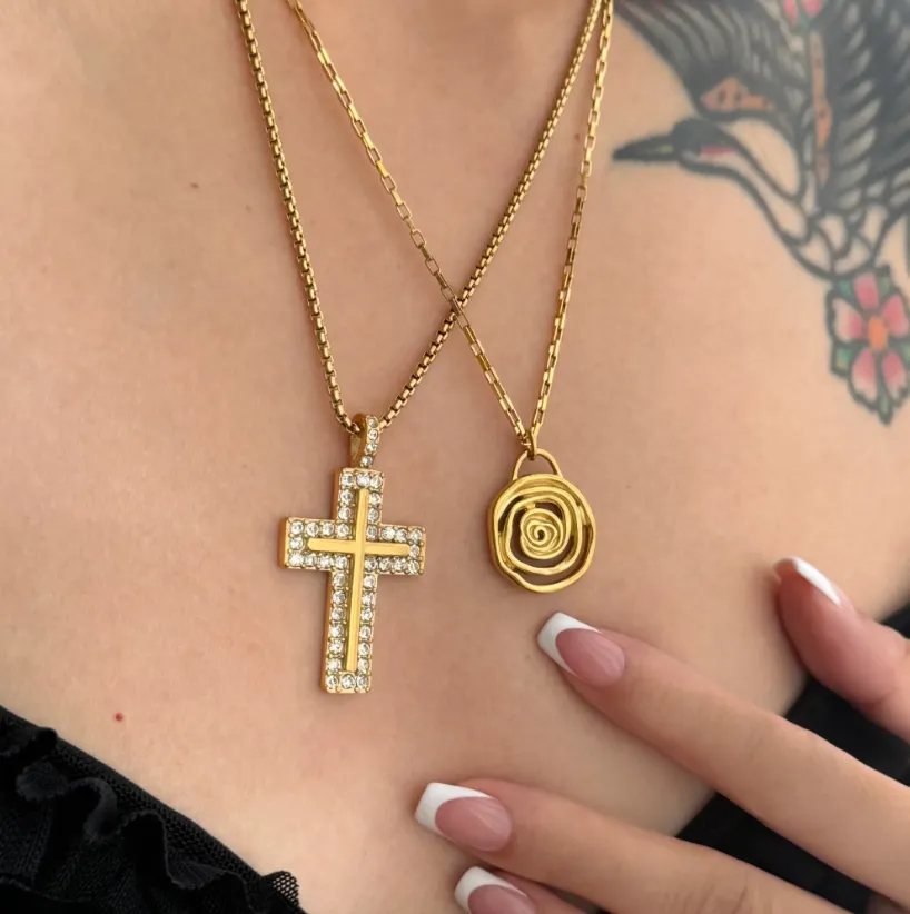 Cross Bold Necklace