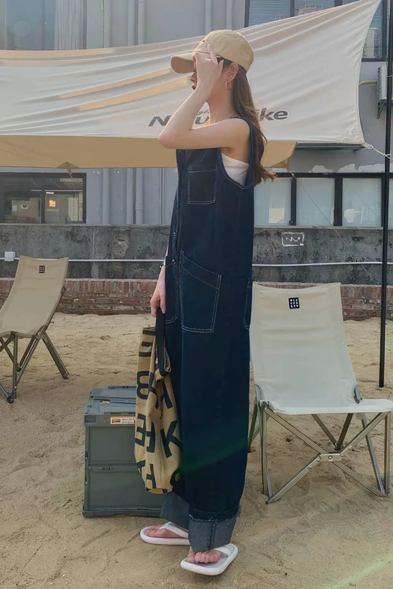 Denim Jumpsuit with Loose-Fit Fashion Tank Top Design