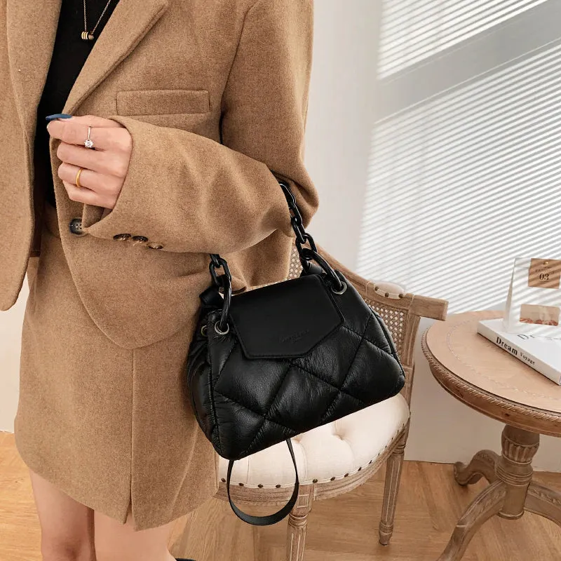 Iyla - Quilted Handbag