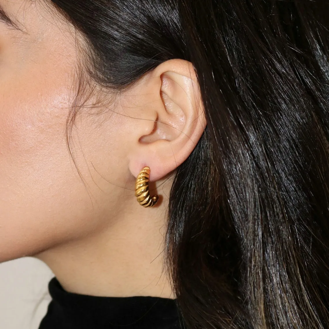 Jolie Croissant Stud Earrings