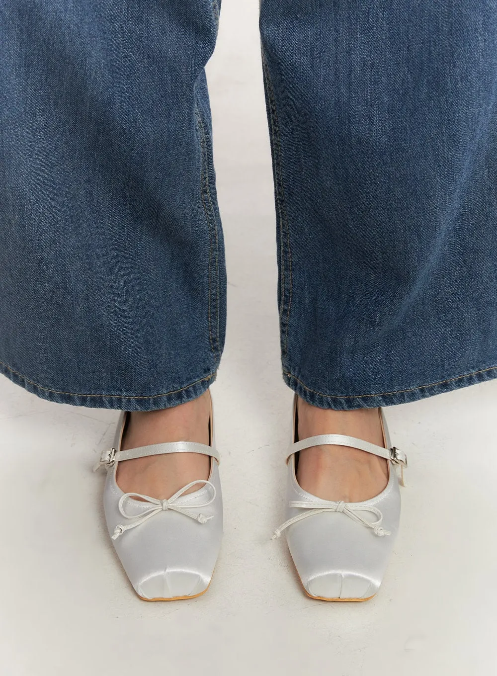 Satin Ribbon Ballet Flats CA501