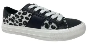 Very G Trillion Sneakers
